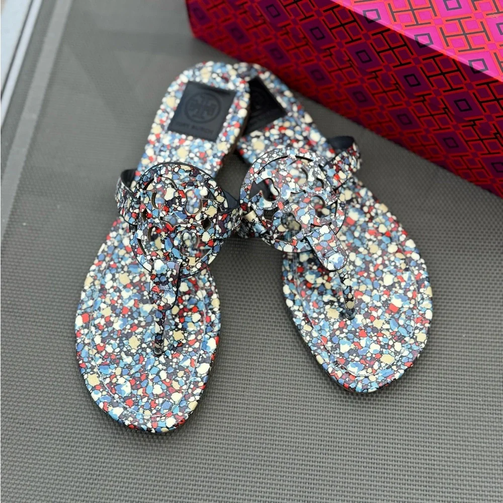 Tory Burch Multicolor Linosa Patterned Miller Sandals - size 8 - Picture 3 of 5